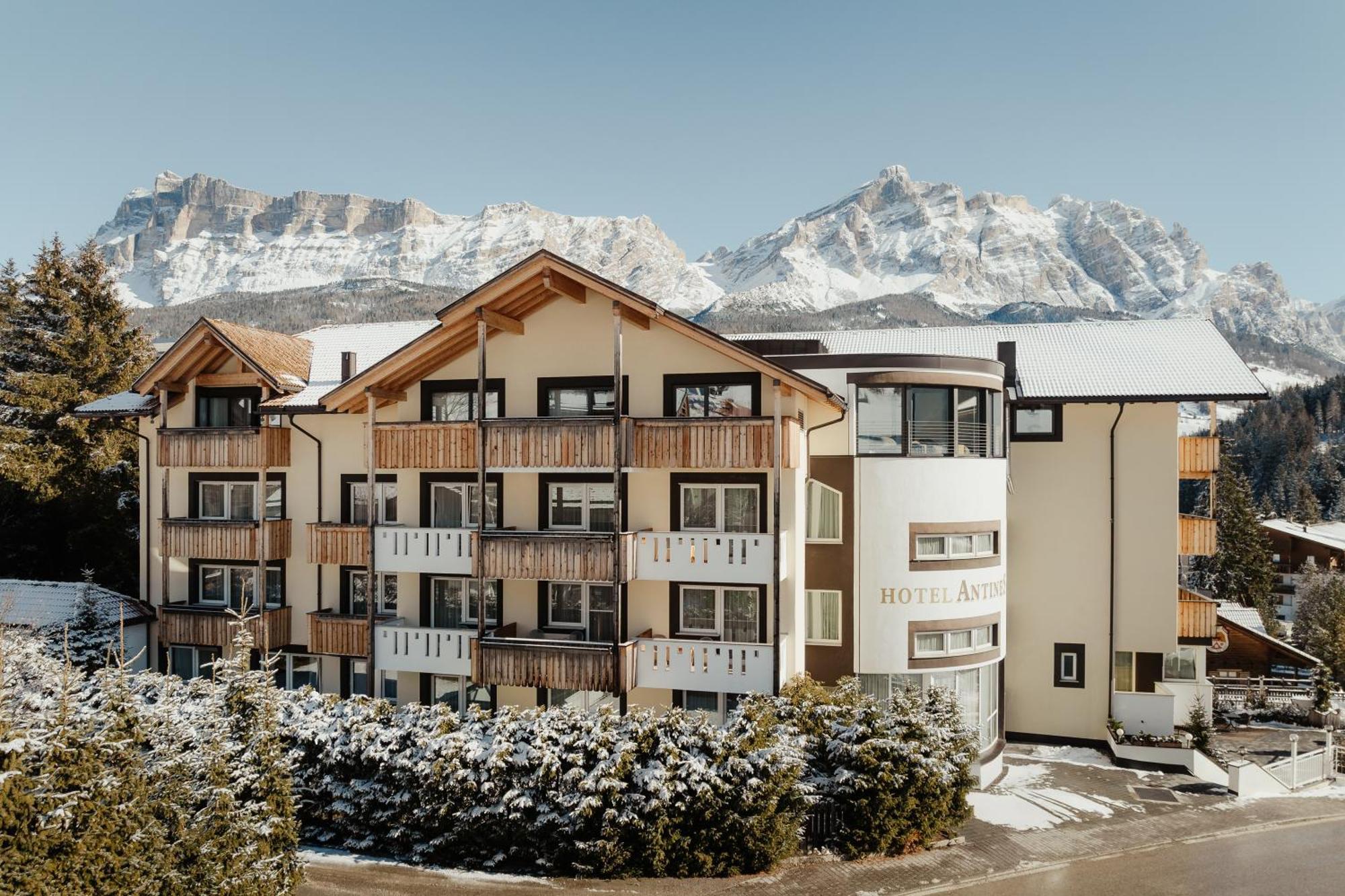 Hotel Antines La Villa  Exterior photo